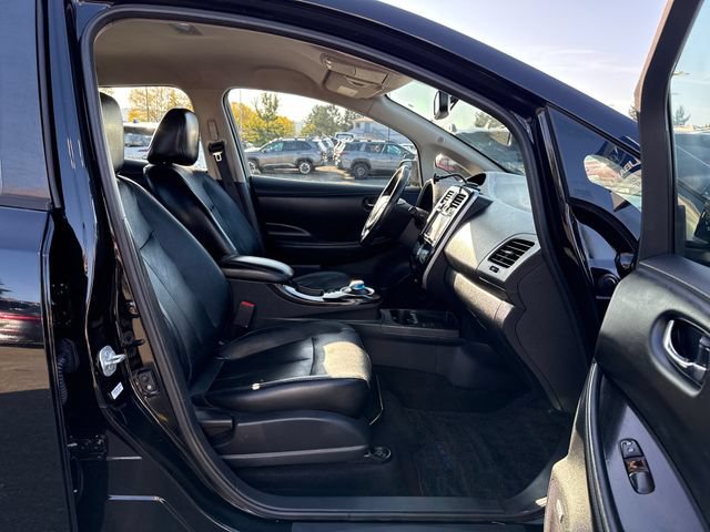 Used 2014 Nissan Leaf SL w/ Premium Package FWD image 9