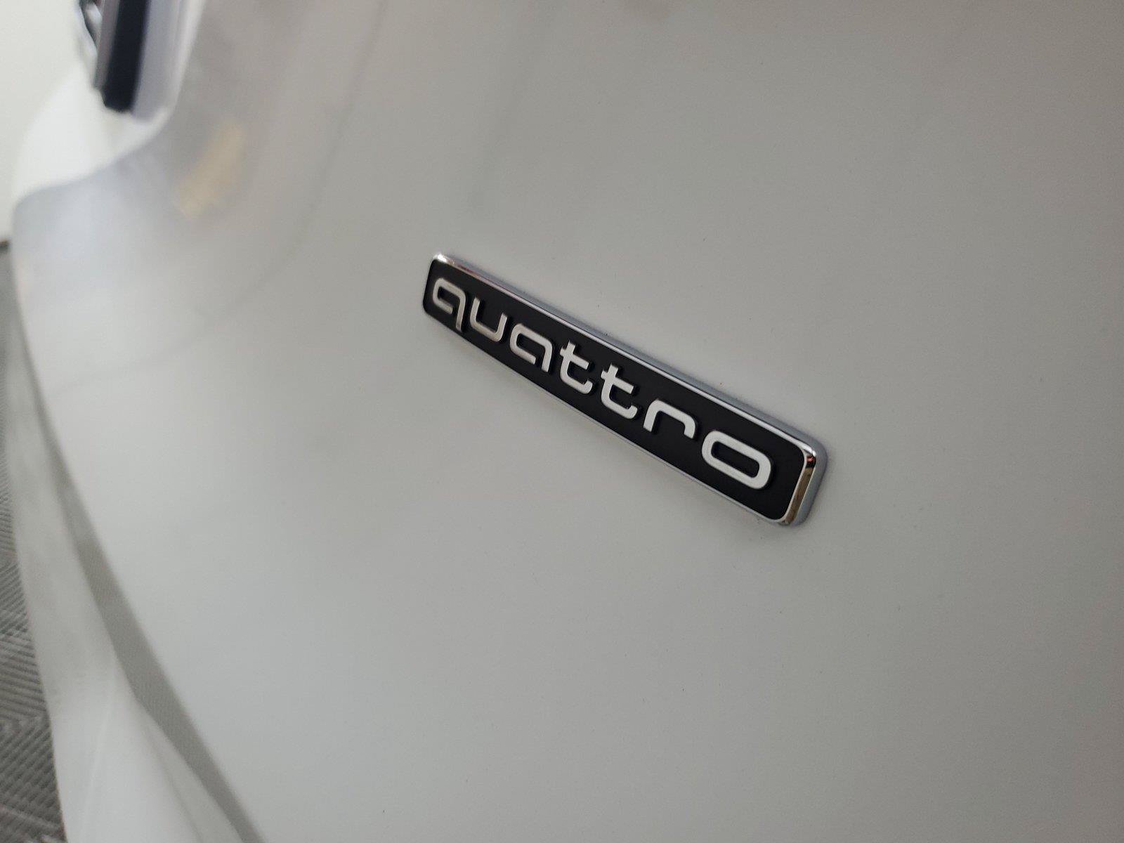 Used 2025 Audi Q5 Premium Plus w/ Premium Plus AWD/4WD image 7