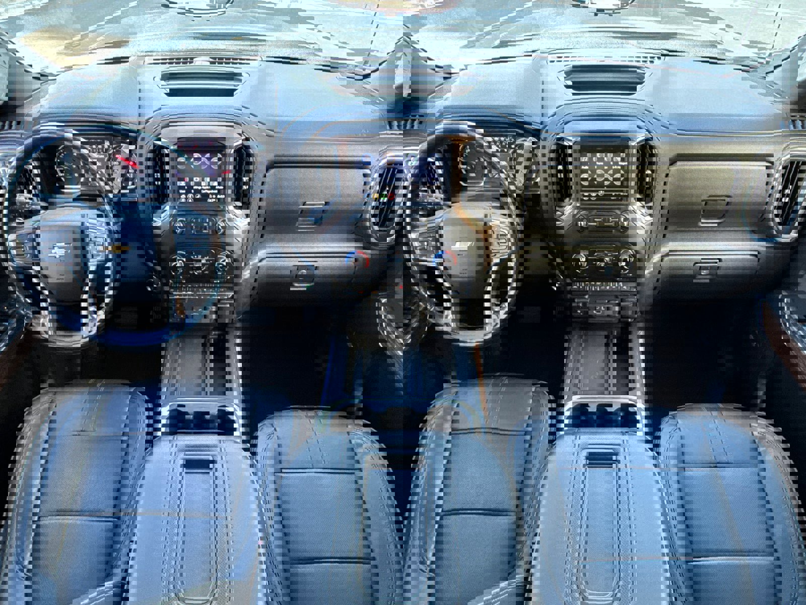 Certified 2021 Chevrolet Silverado 1500 High Country w/ Technology Package image 20