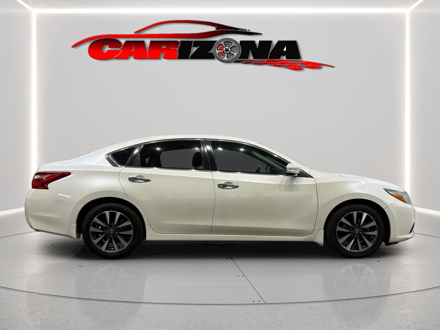 Used 2016 Nissan Altima 2.5 SV w/ Convenience Package image 10
