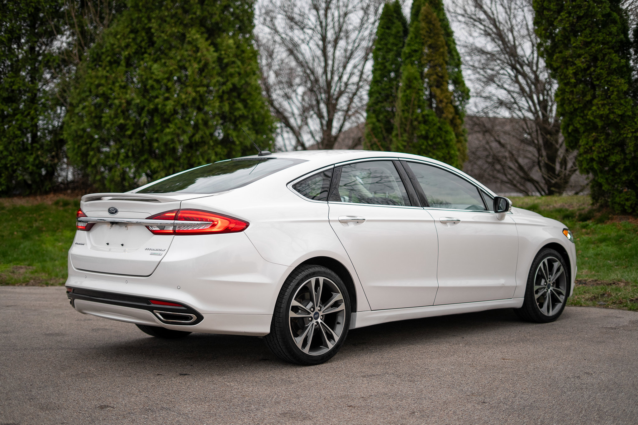 Used 2018 Ford Fusion Titanium FWD image 5
