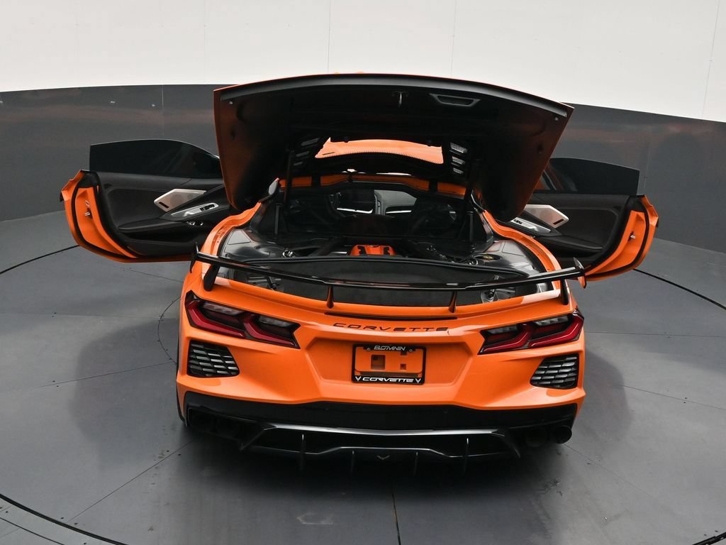 Used 2023 Chevrolet Corvette Stingray Preferred Cpe w/ Battery Protection Package RWD image 35