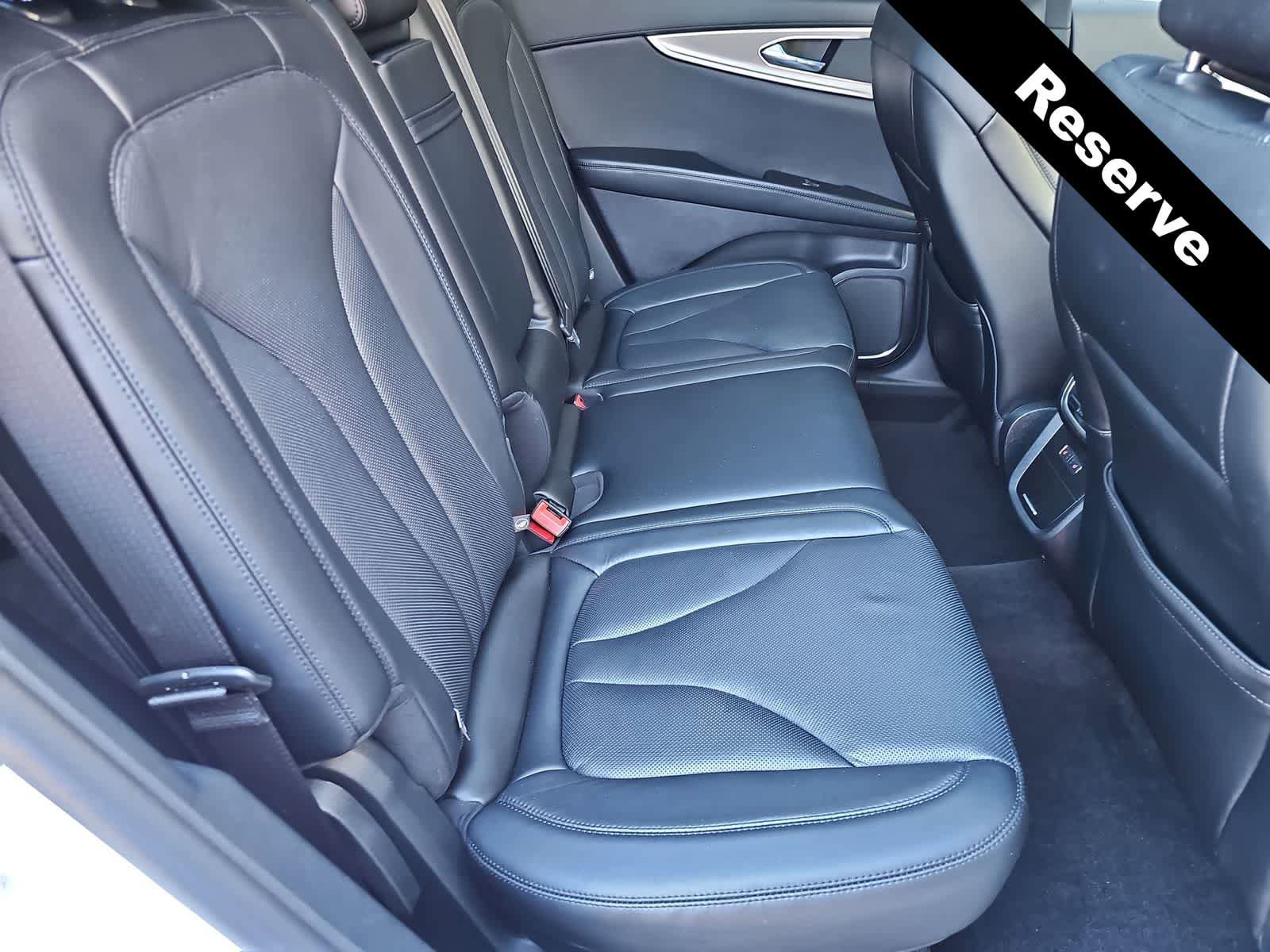 Used 2020 Lincoln Nautilus Reserve FWD image 17