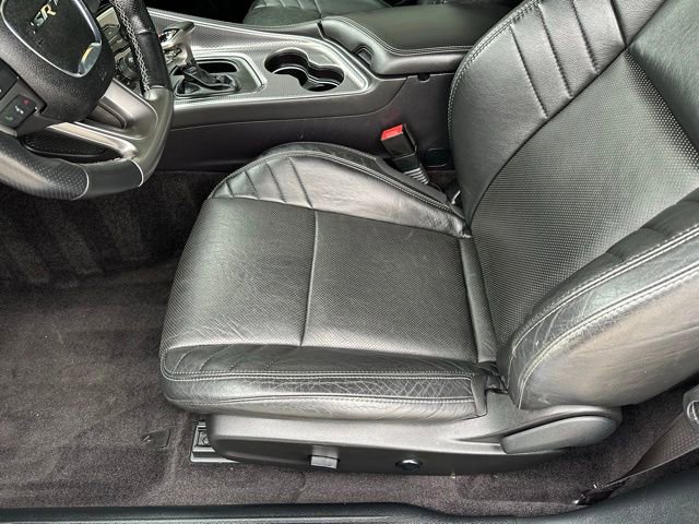 Used 2016 Dodge Challenger SRT Hellcat image 18