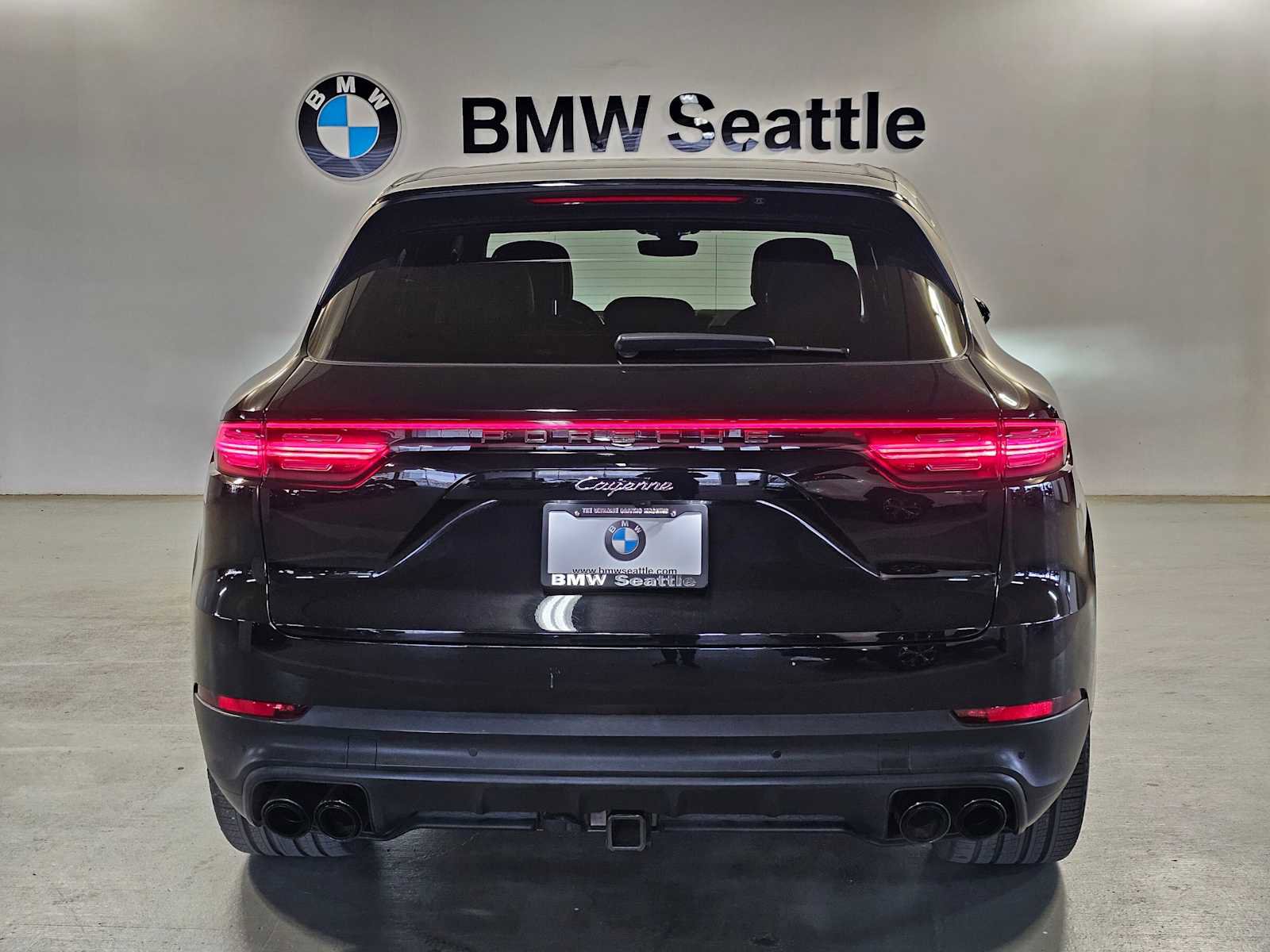 Used 2019 Porsche Cayenne AWD/4WD image 5