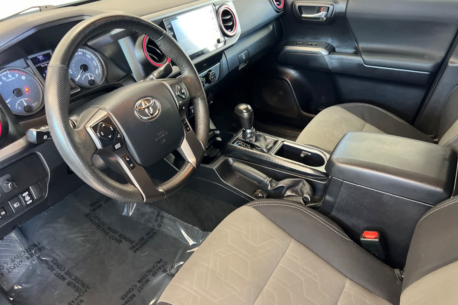 Used 2020 Toyota Tacoma TRD Off-Road w/ Technology Package RWD image 11