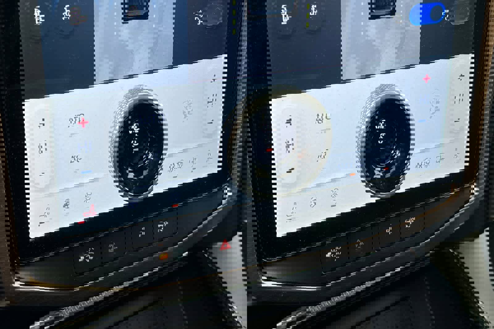 Used 2024 Ford F150 Lightning Lariat image 21