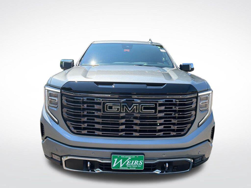 Used 2026 GMC Sierra 1500 Denali Ultimate w/ LPO, Black Badging Package AWD/4WD image 9