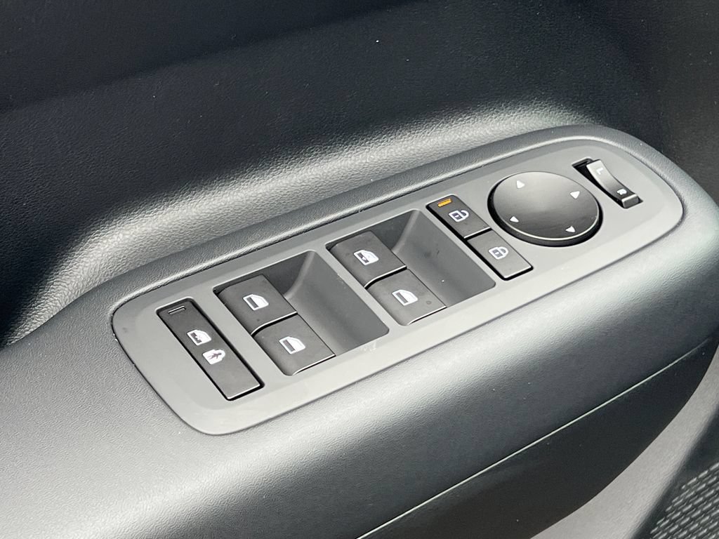 New 2026 Hyundai Santa Fe SE AWD/4WD image 8
