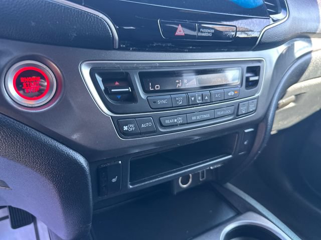 Used 2022 Honda Pilot Sport image 17