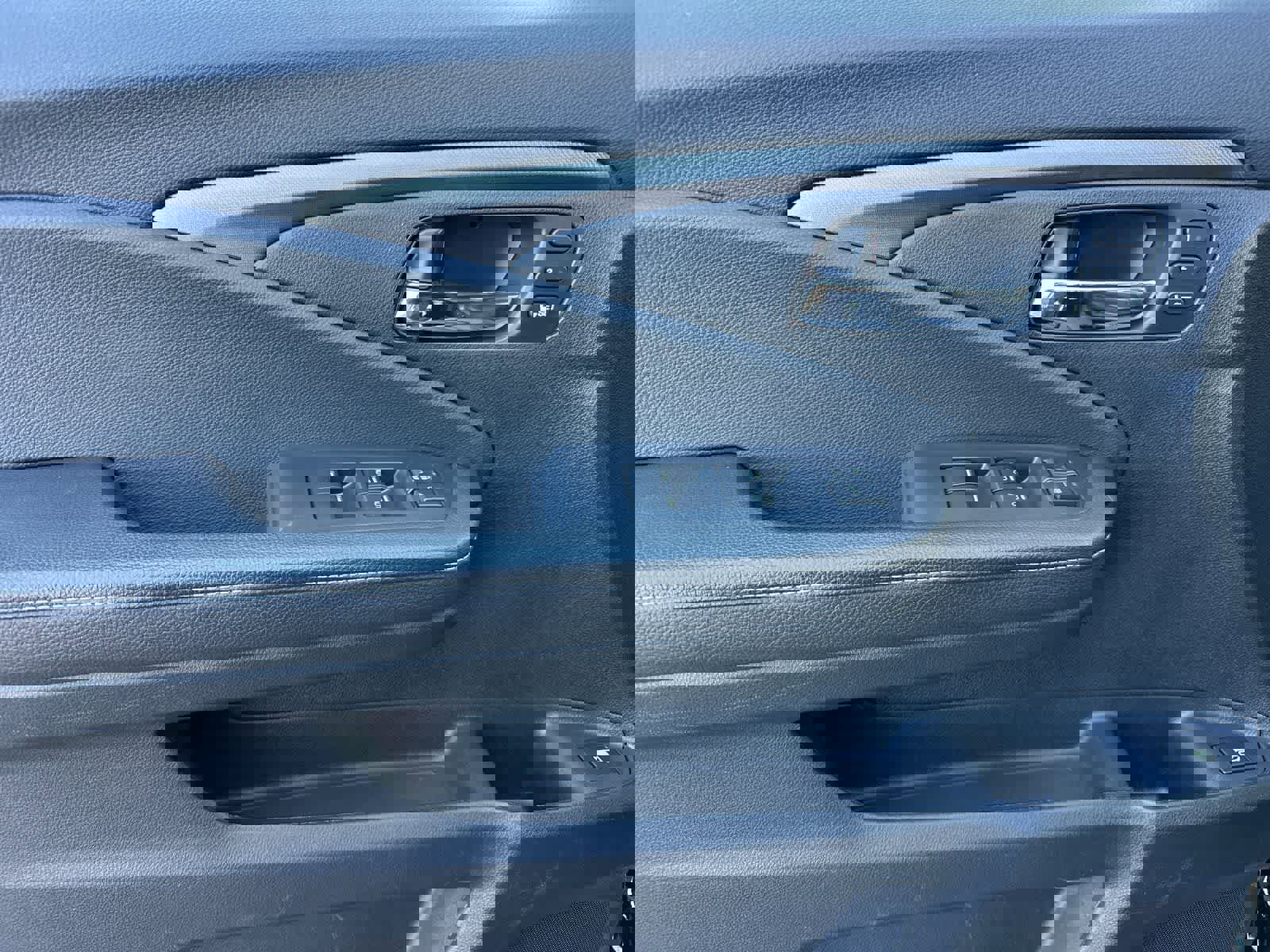 Used 2024 Honda Ridgeline RTL image 12