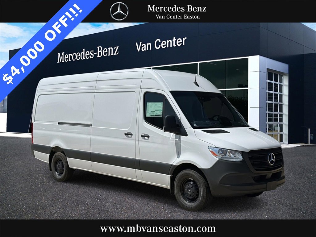 New 2025 Mercedes-Benz Sprinter 2500 image 1