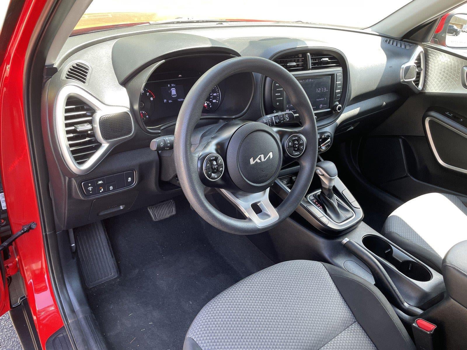 Used 2022 Kia Soul LX w/ Technology Package FWD image 17