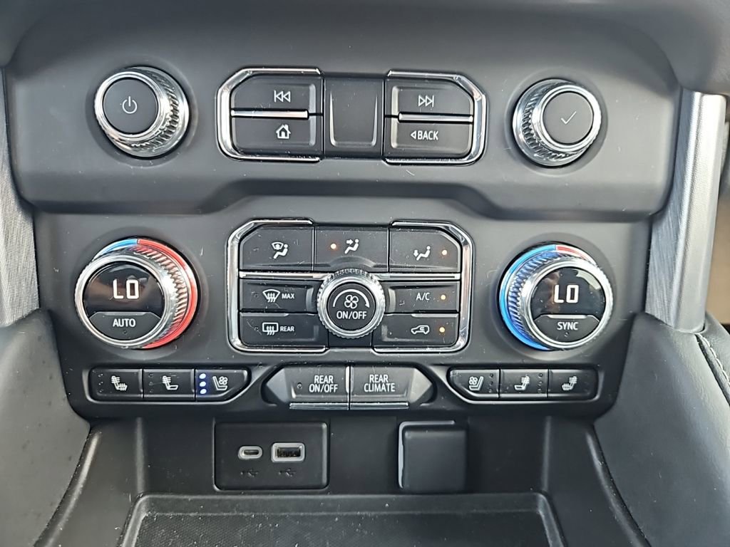 Used 2023 GMC Yukon SLT image 24