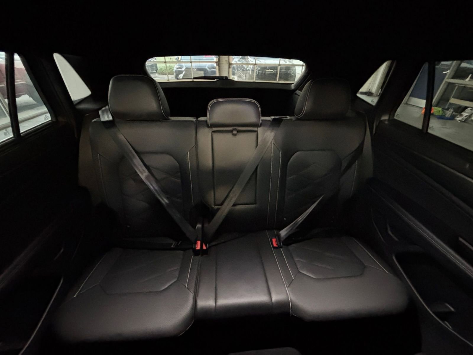 Used 2025 Volkswagen Atlas Cross Sport SE image 38