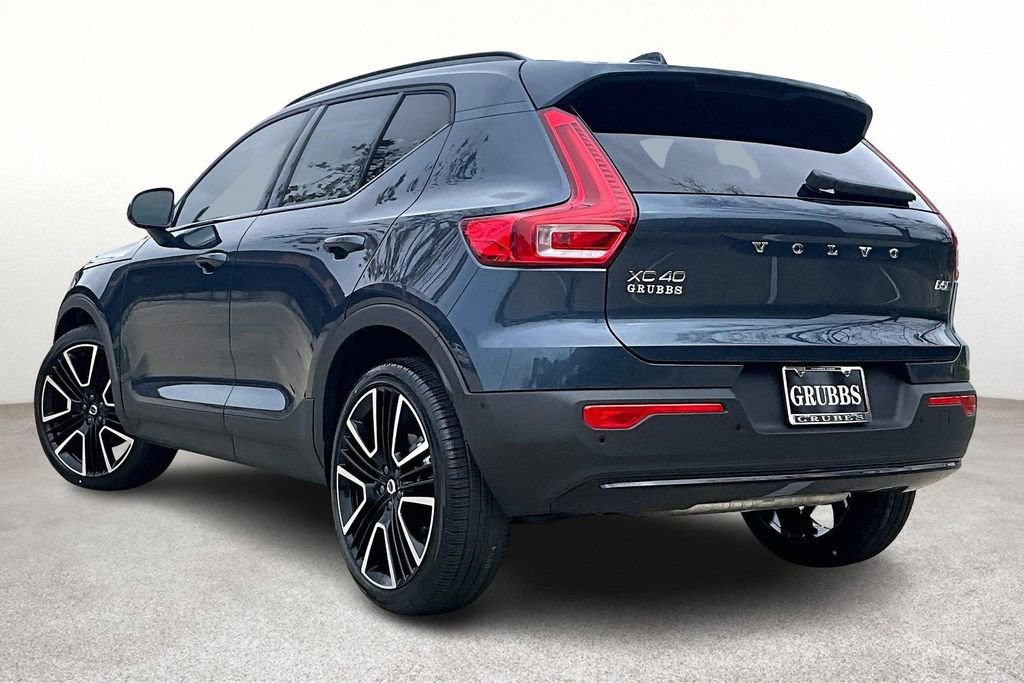 New 2026 Volvo XC40 B5 Ultra w/ Protection Package Premier AWD/4WD image 4