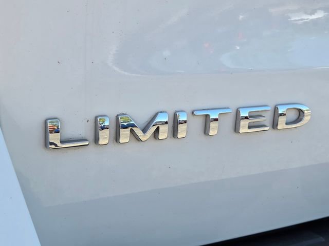 Certified 2024 Ford Expedition Limited image 17