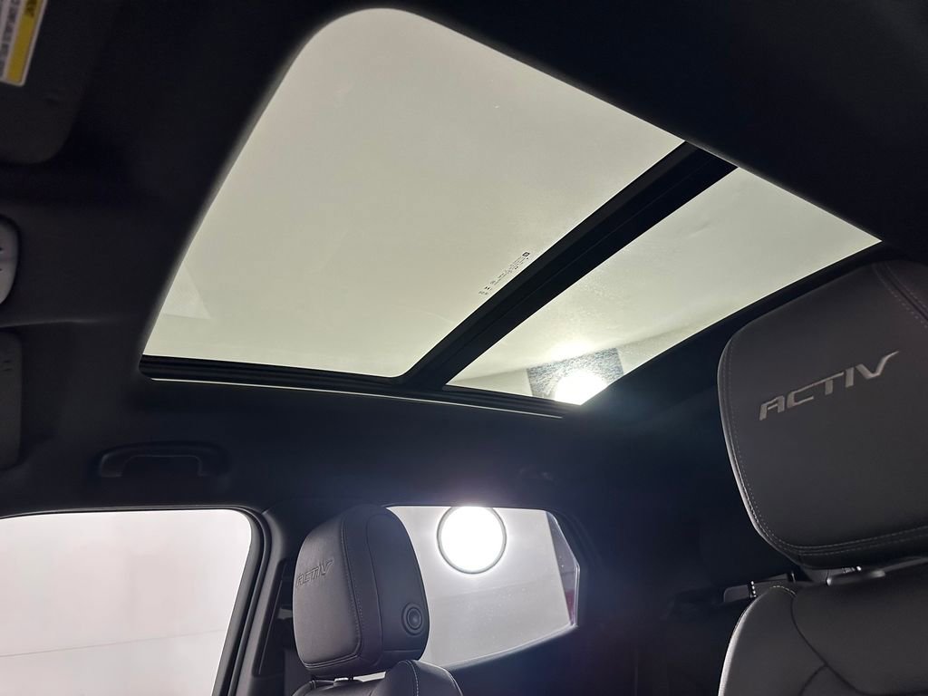 Used 2024 Chevrolet TrailBlazer ACTIV w/ Convenience Package image 24