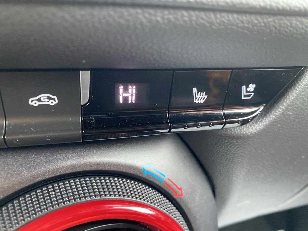 Used 2019 Chevrolet Blazer RS image 22