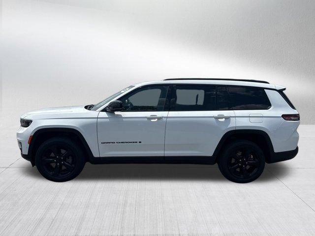 Used 2025 Jeep Grand Cherokee L Limited w/ Luxury Tech Group II RWD image 9