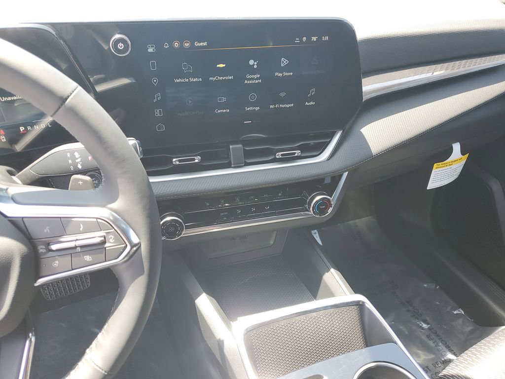 New 2026 Chevrolet Equinox LT w/ Safety and Technology Package FWD image 23