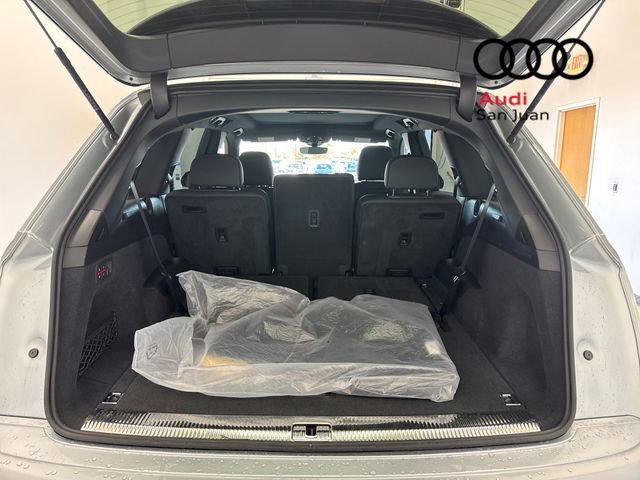 Used 2025 Audi Q7 2.0T Premium w/ Convenience Plus Package image 8