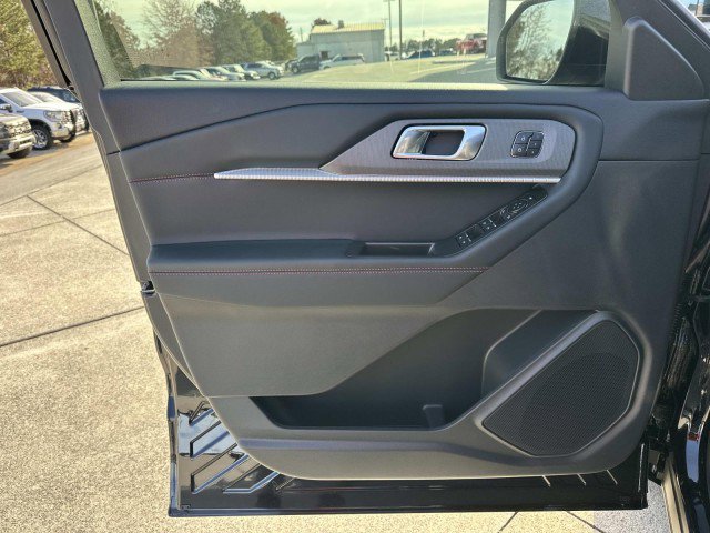 New 2026 Ford Explorer ST-Line w/ ST-Line Street Pack RWD image 10