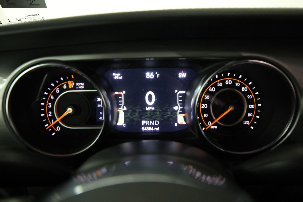 Used 2021 Jeep Gladiator Overland AWD/4WD image 16