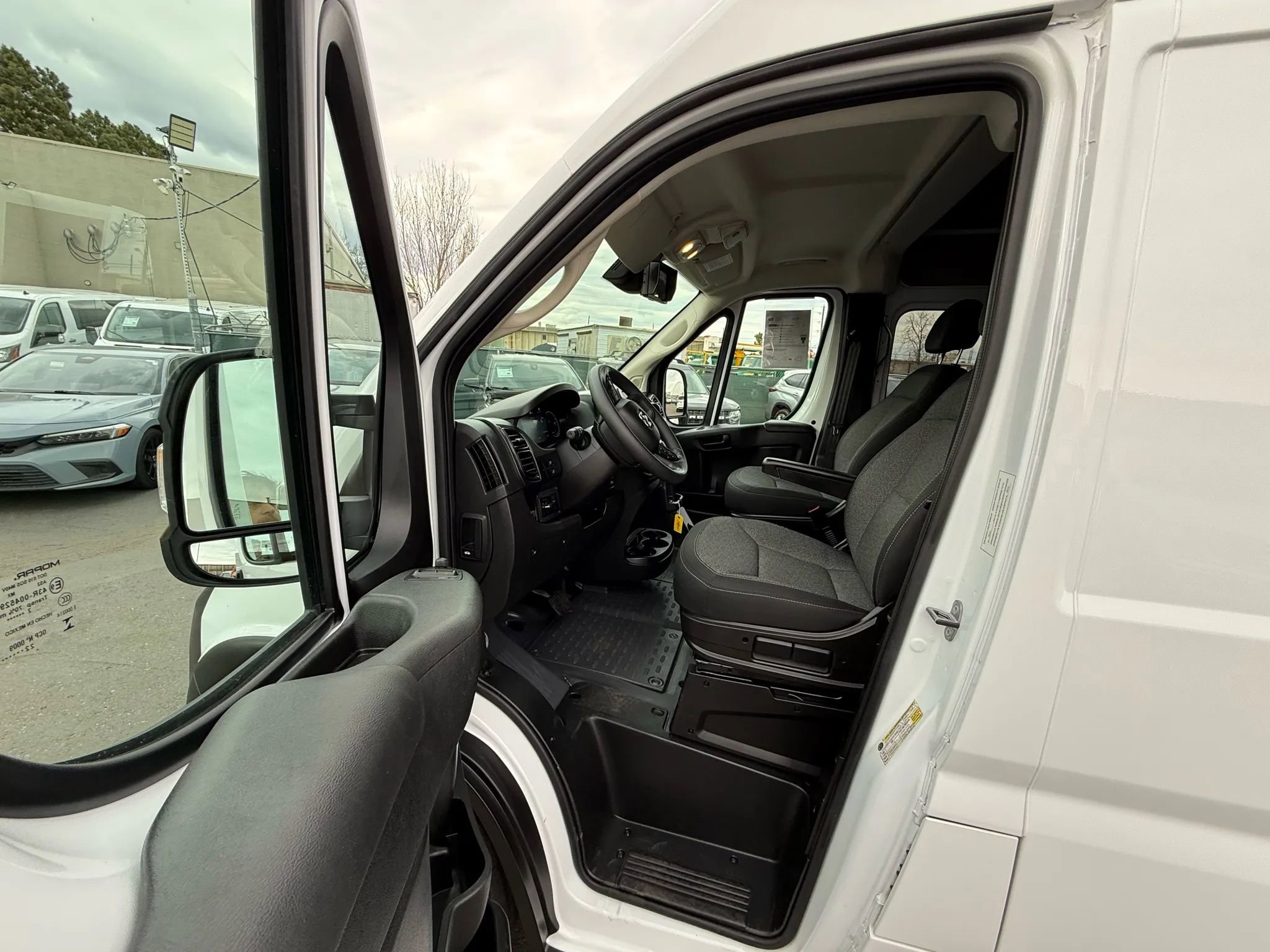 Used 2023 RAM ProMaster 1500 image 12