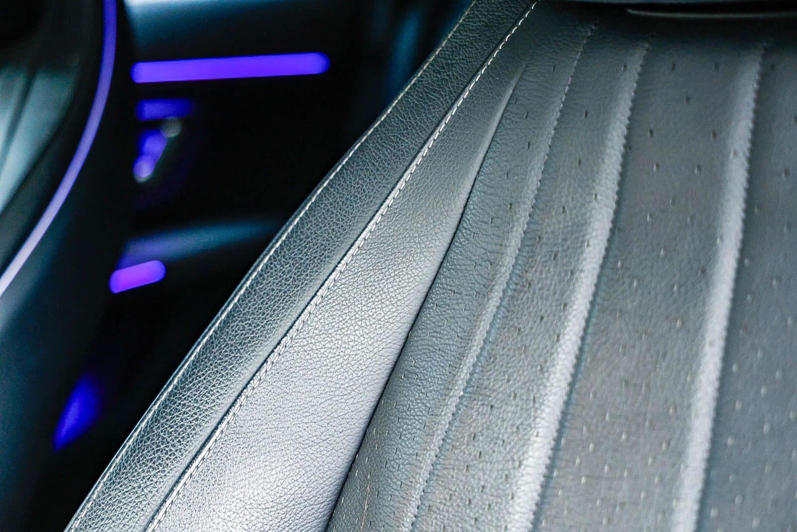 Certified 2022 Mercedes-Benz EQS 580 4MATIC Sedan image 27