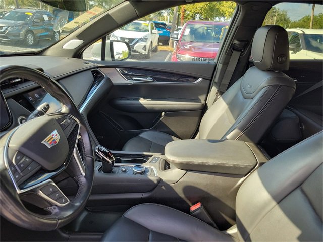 Used 2023 Cadillac XT5 Premium Luxury image 13