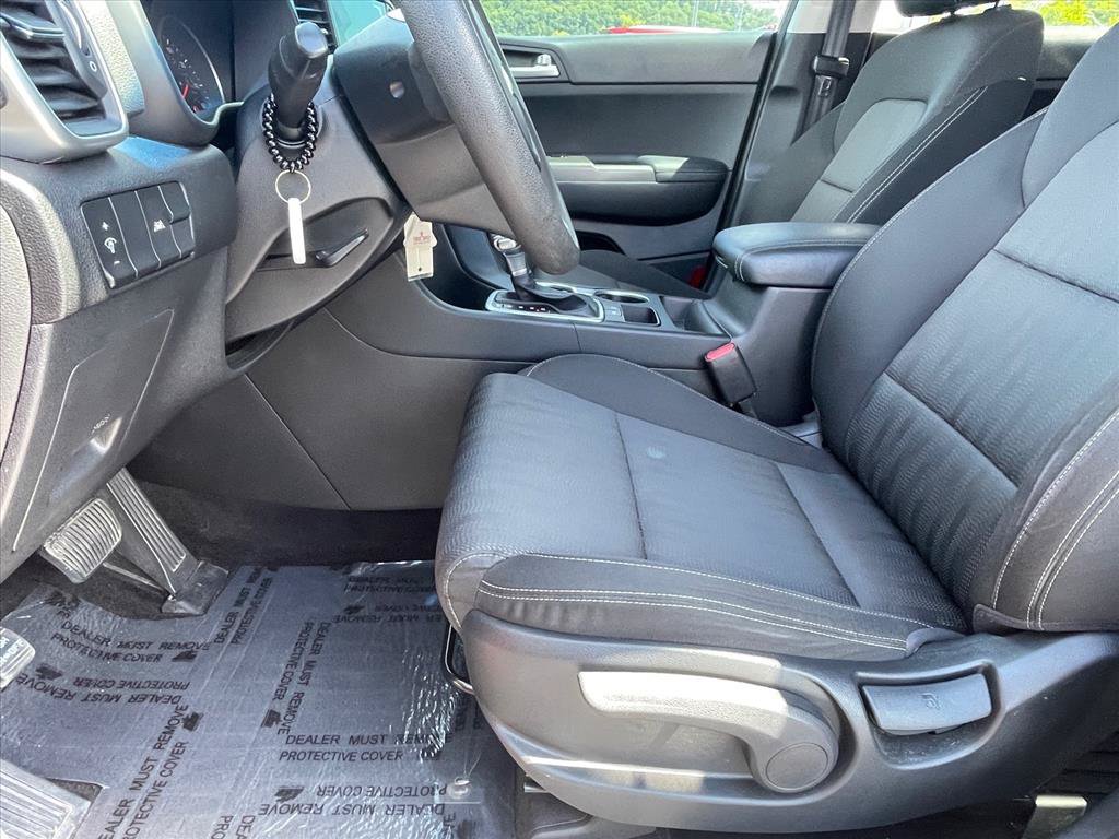 Used 2020 Kia Sportage LX FWD image 21