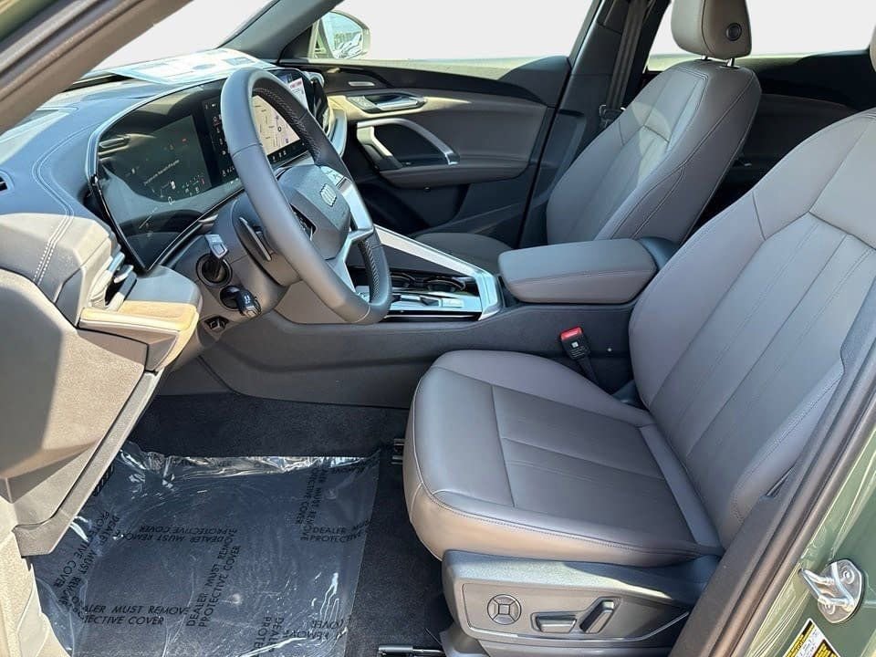 Certified 2025 Audi Q5 Premium Plus w/ Premium Plus image 16