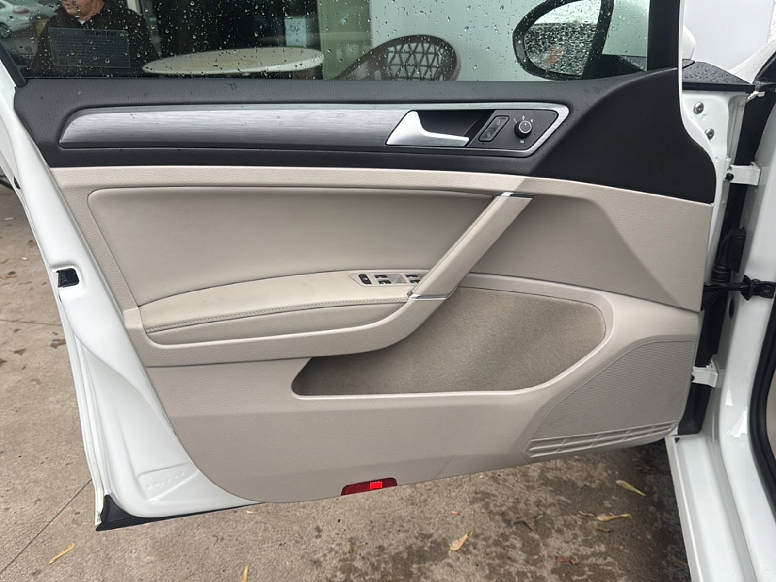 Used 2019 Volkswagen Golf SE w/ Driver Assistance Package FWD image 15