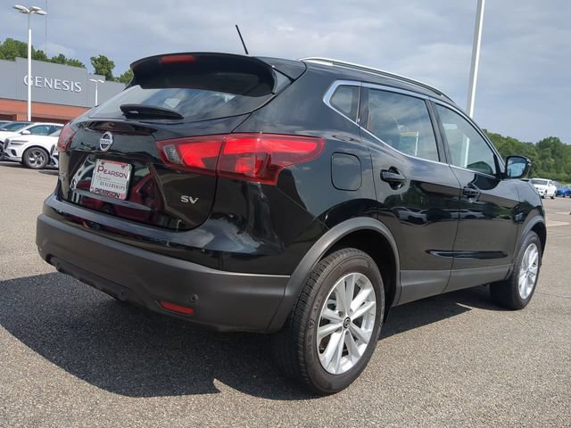 Used 2019 Nissan Rogue Sport SV FWD image 4