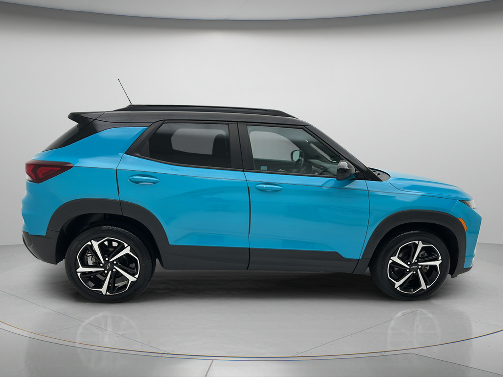 Used 2021 Chevrolet TrailBlazer RS w/ Driver Confidence Package FWD image 6