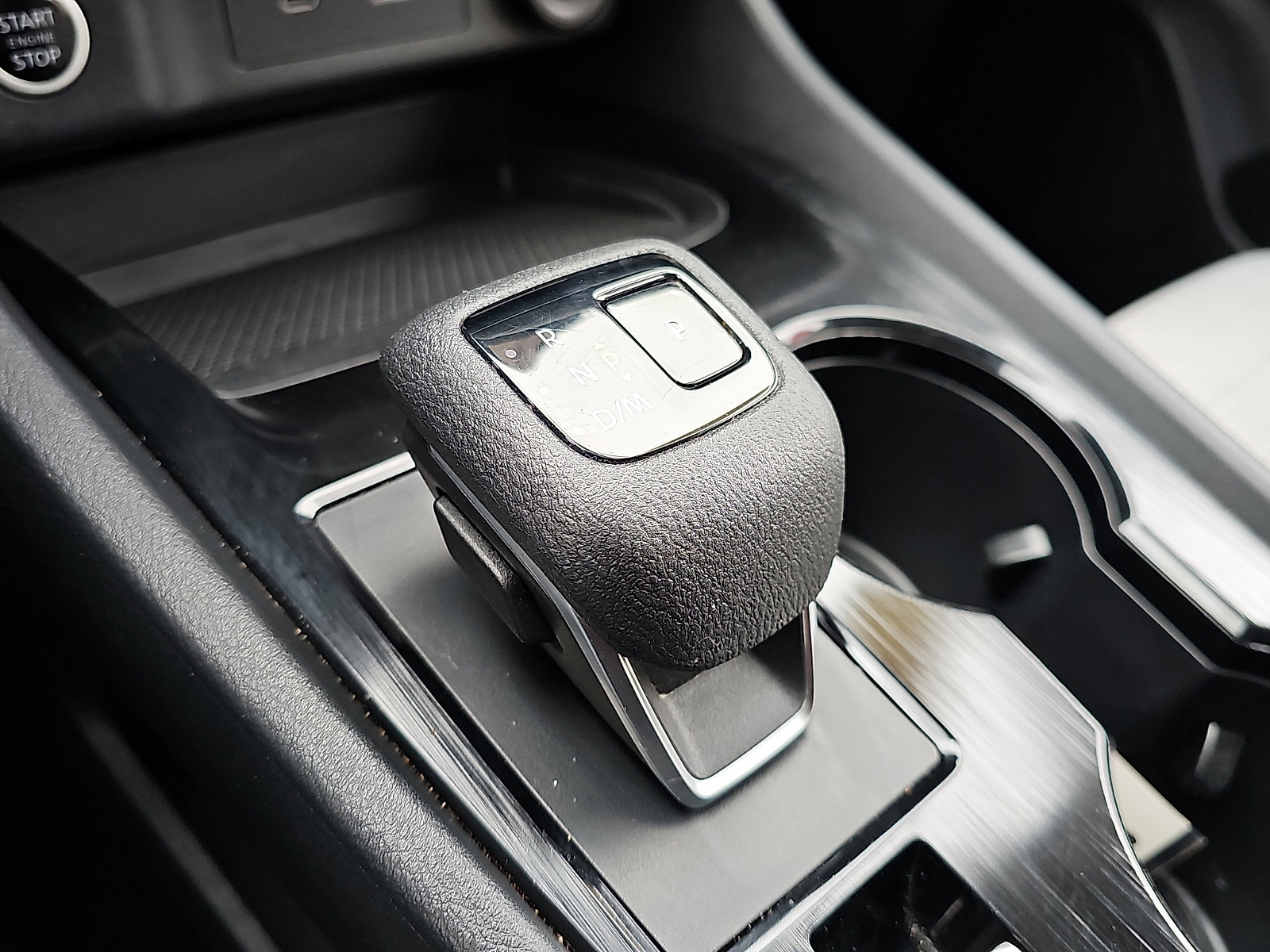 Certified 2023 Nissan Rogue SV image 15