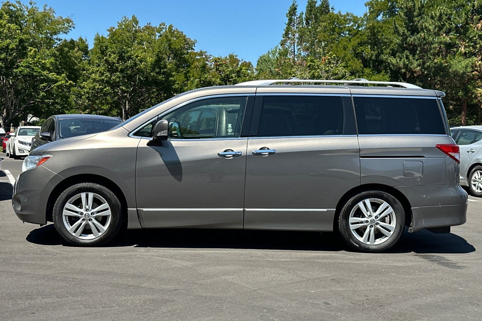 Used 2015 Nissan Quest SL w/ Value Cargo Package FWD image 7
