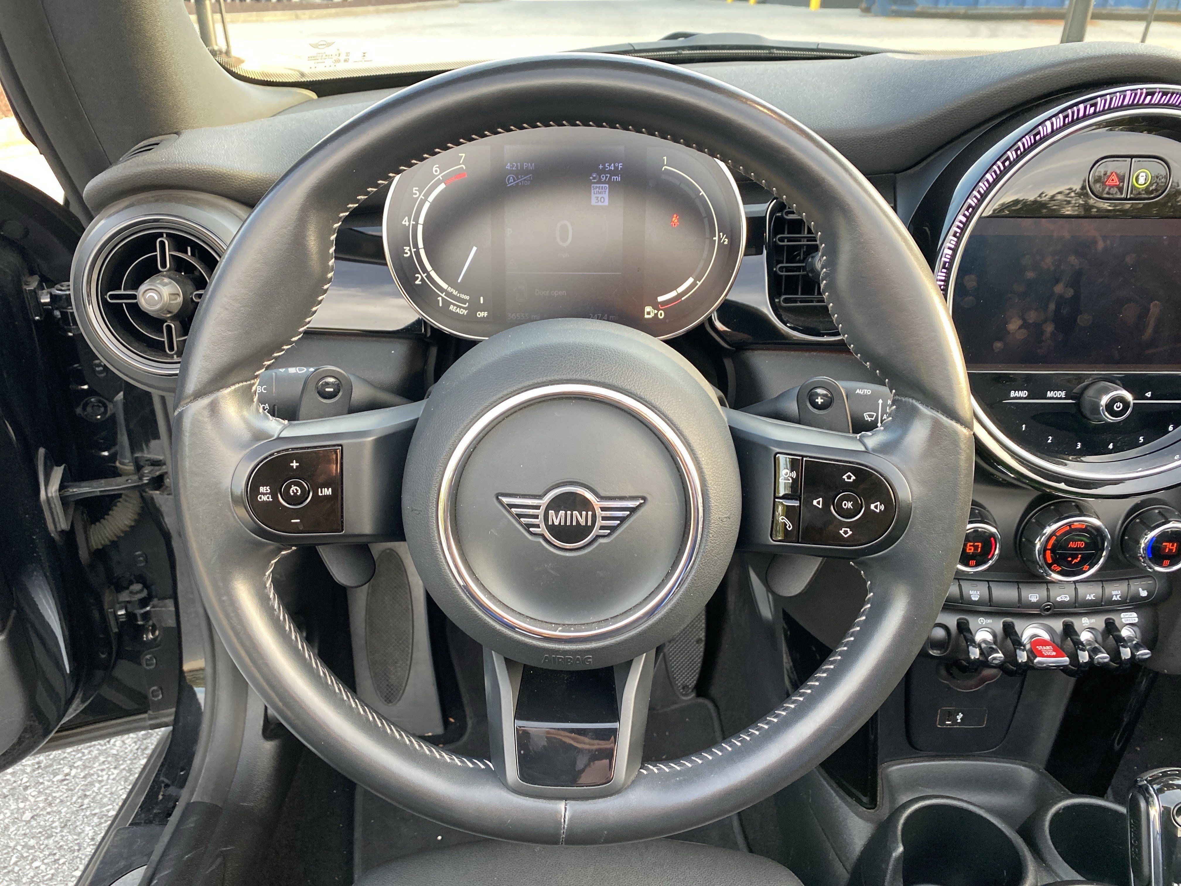 Used 2024 MINI Cooper S image 9