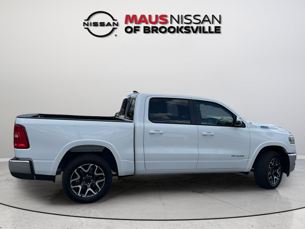Used 2026 RAM 1500 Laramie AWD/4WD image 9