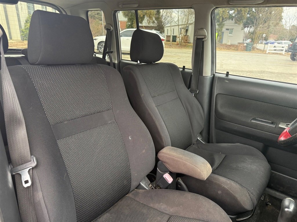 Used 2004 Scion xB image 18