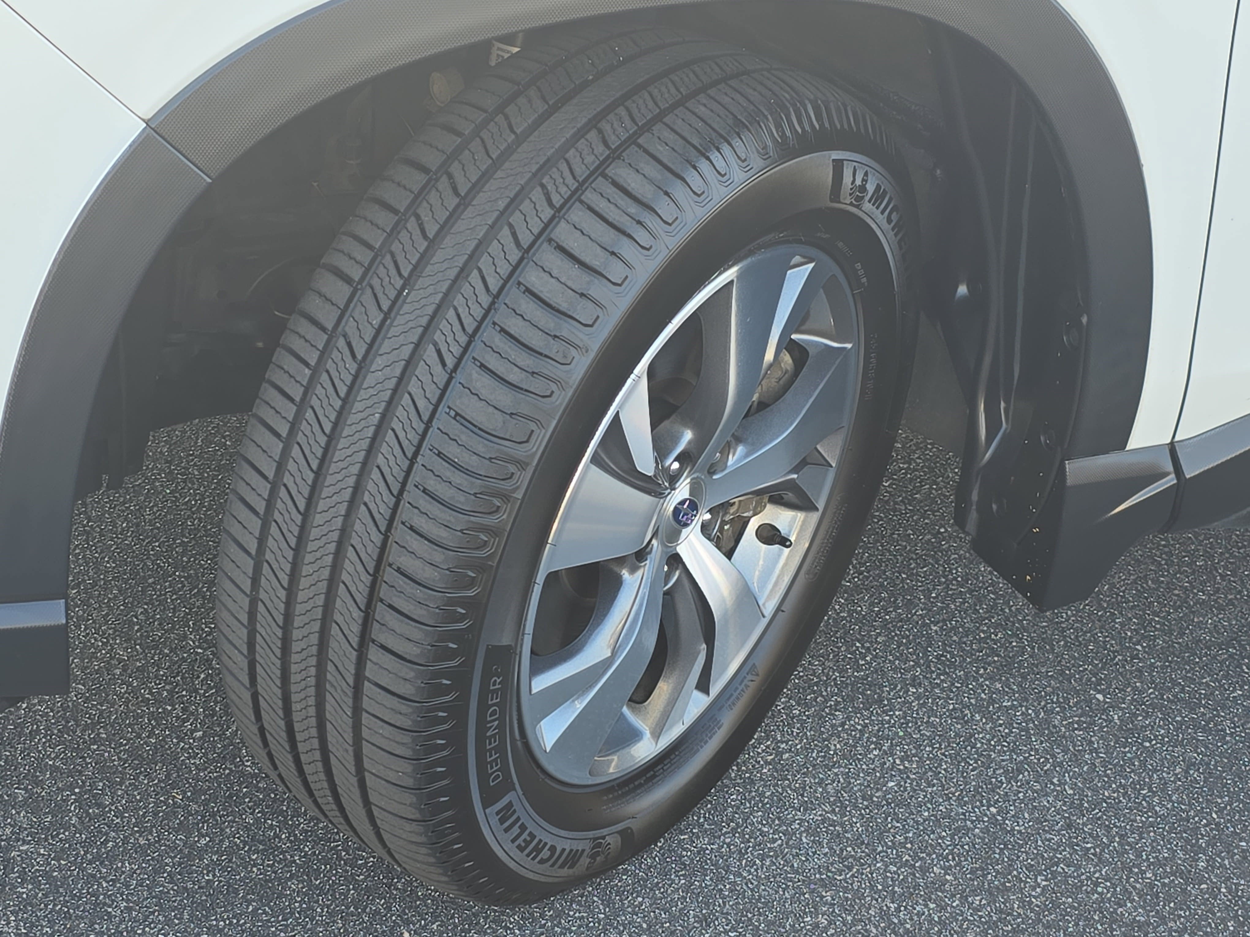 Used 2020 Subaru Ascent Premium w/ Convenience Package image 33