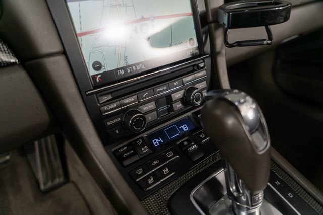 Used 2015 Porsche 911 Turbo S w/ High-end Infotainment Package AWD/4WD image 22