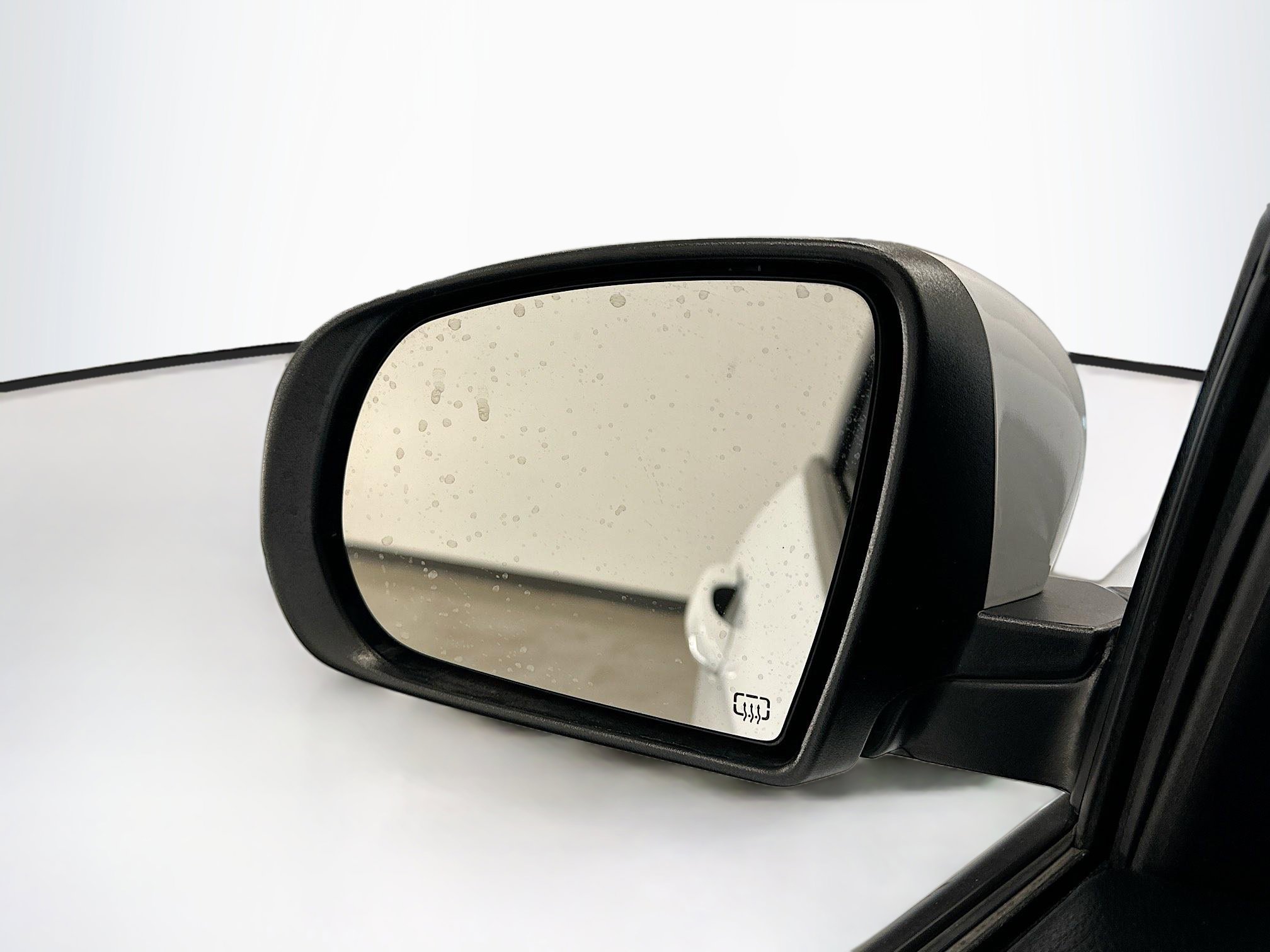 Used 2020 Jeep Cherokee Latitude w/ Cold Weather Group image 16