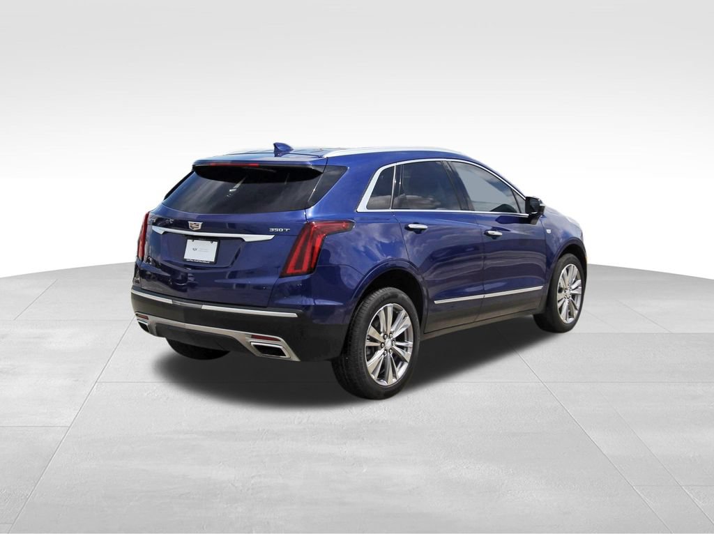 Used 2023 Cadillac XT5 Premium Luxury FWD image 4