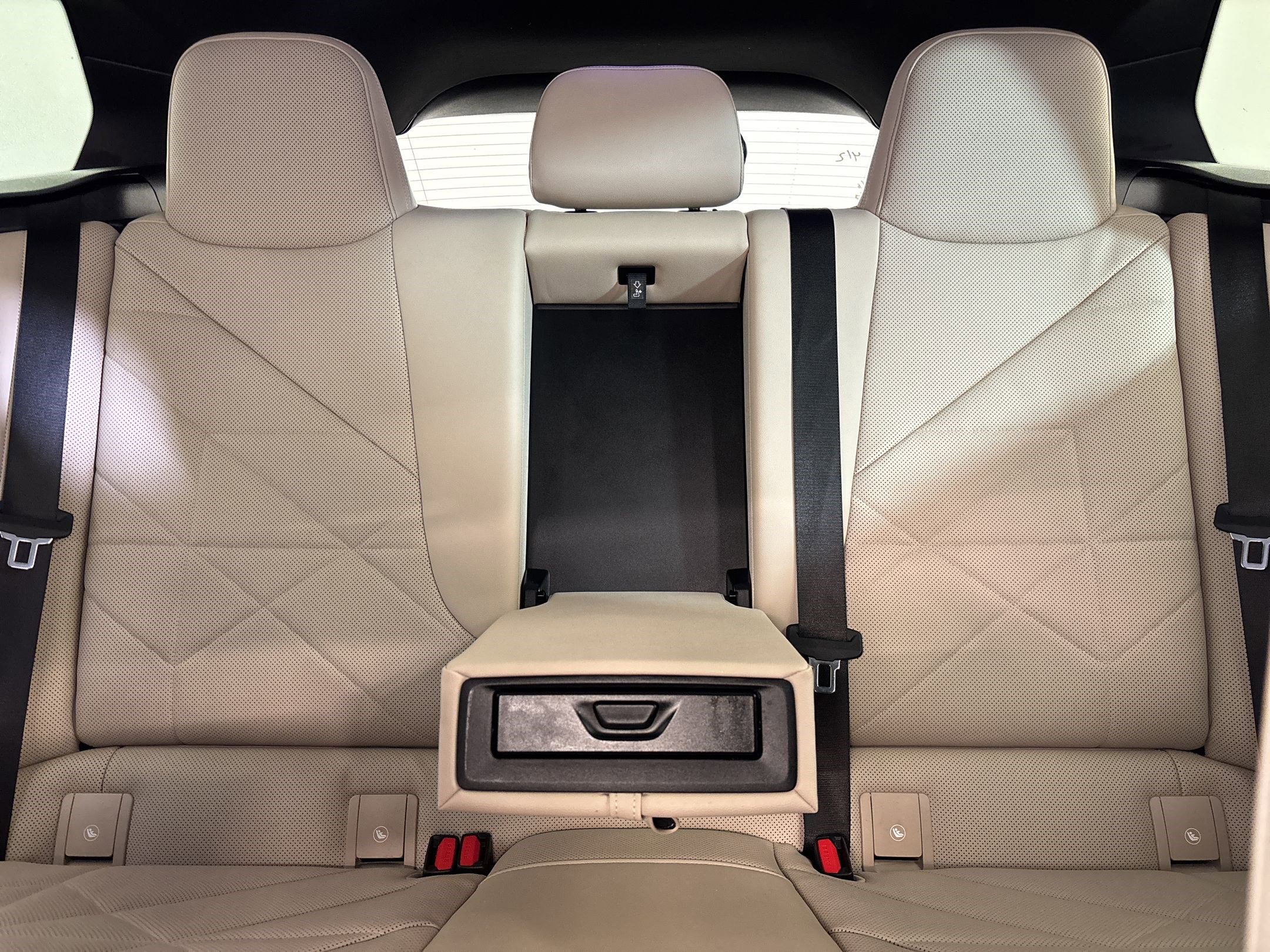 Certified 2023 BMW iX xDrive50 w/ Sport Package image 28