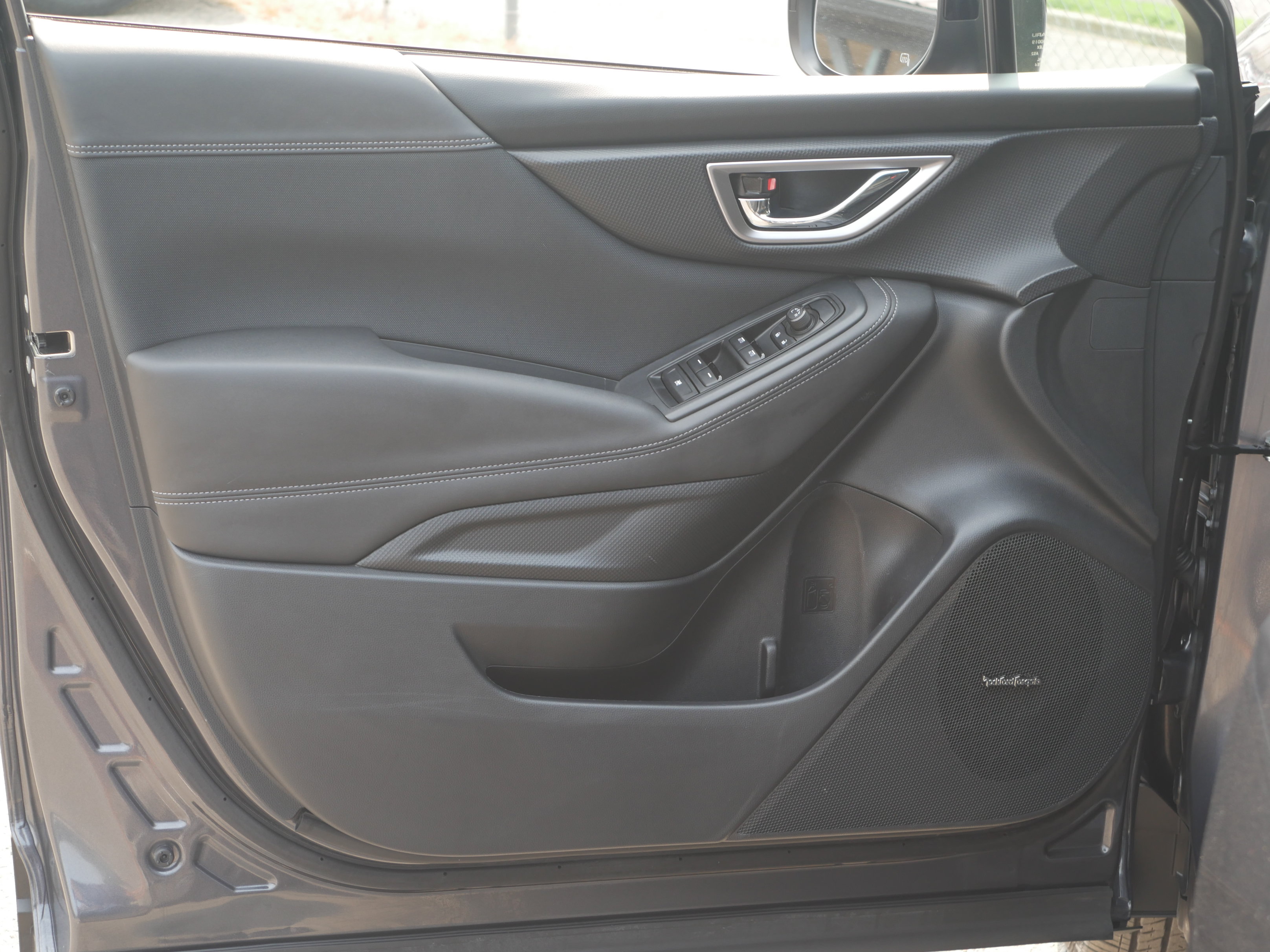Used 2024 Subaru Forester Premium AWD/4WD image 37