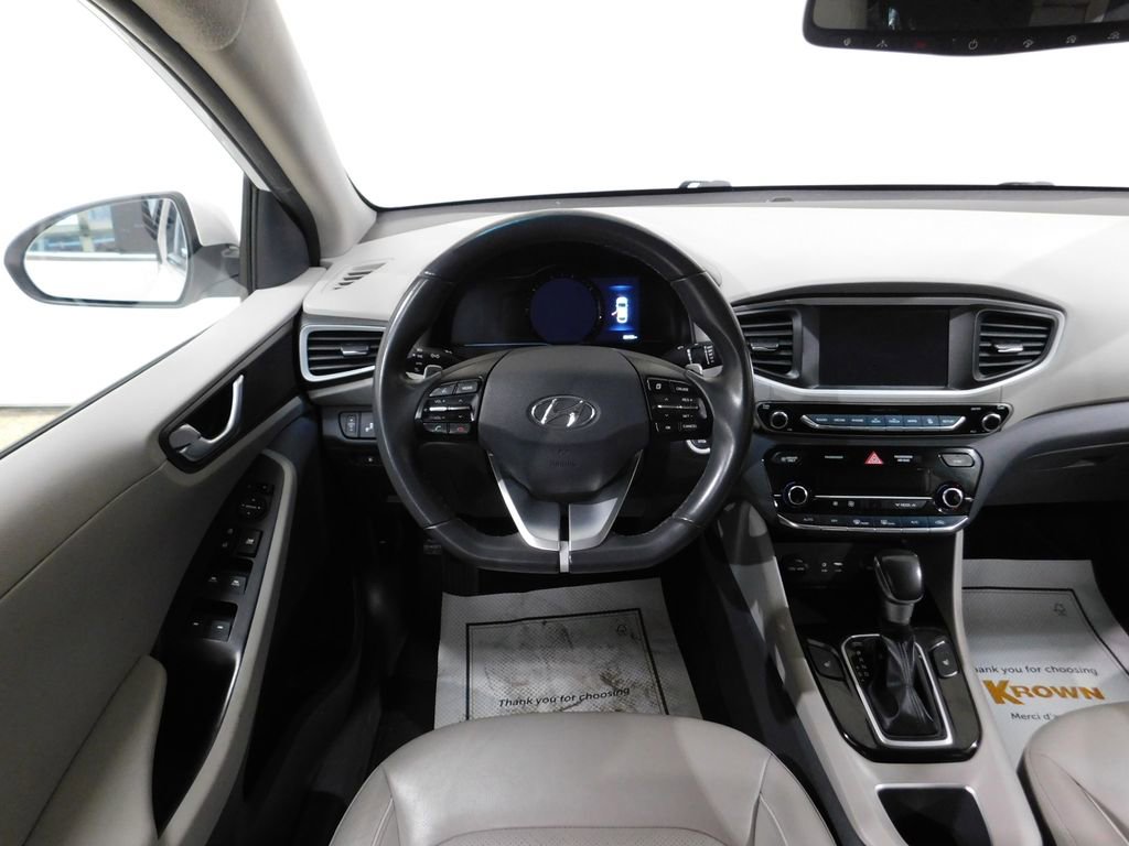 Used 2018 Hyundai Ioniq Limited FWD image 42