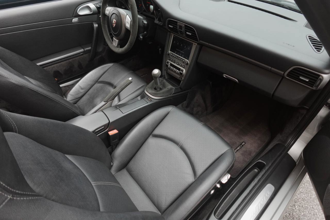 Used 2008 Porsche 911 Carrera RWD image 17