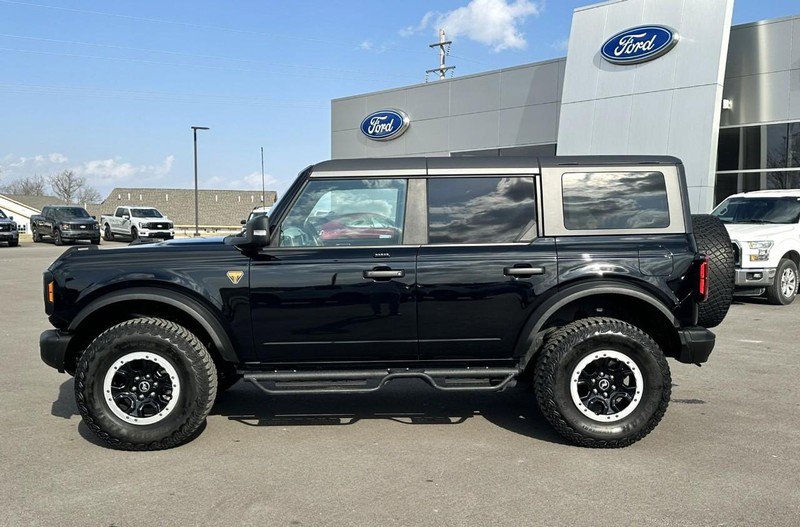 Used 2022 Ford Bronco Badlands image 5